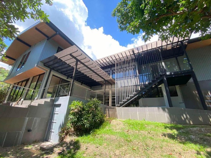 Villa For Rent in Dasmariñas