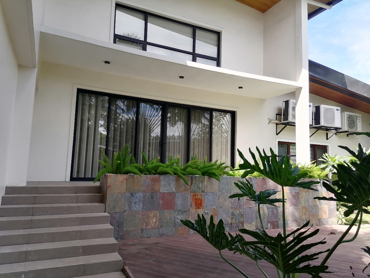 Villa For Rent in Magallanes