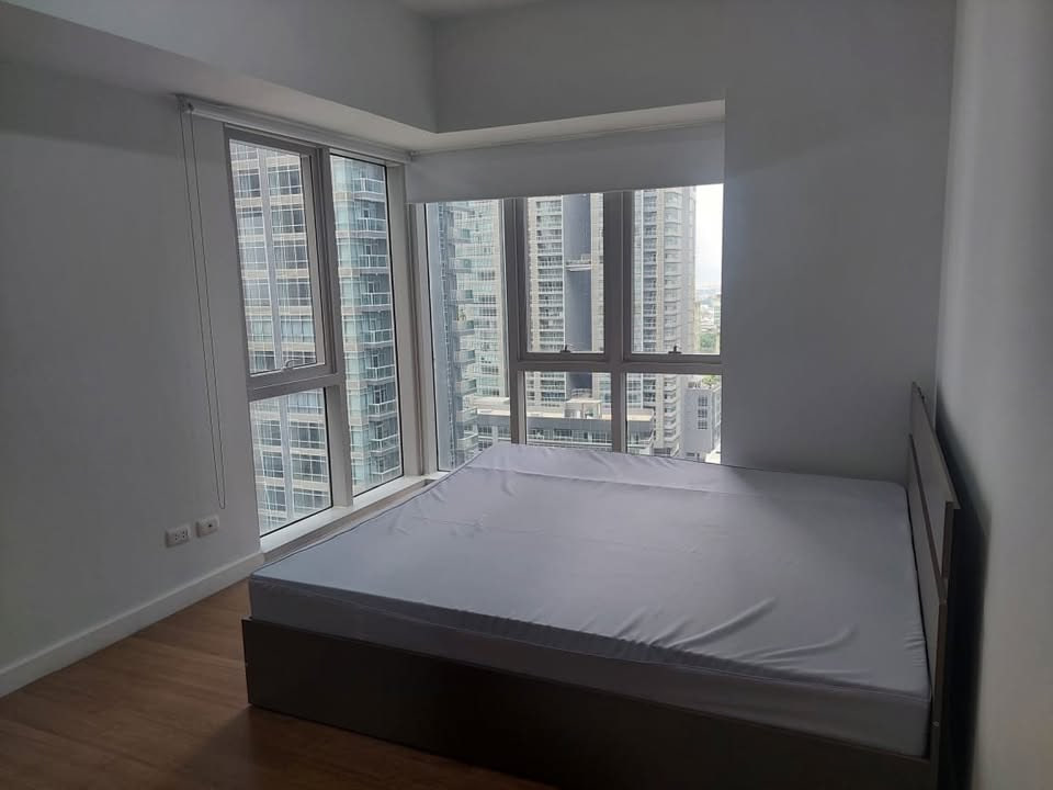 Condo For Rent in Bonifacio Global City