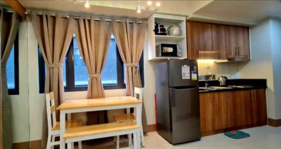 Condo  For Rent in Pasay Rotonda