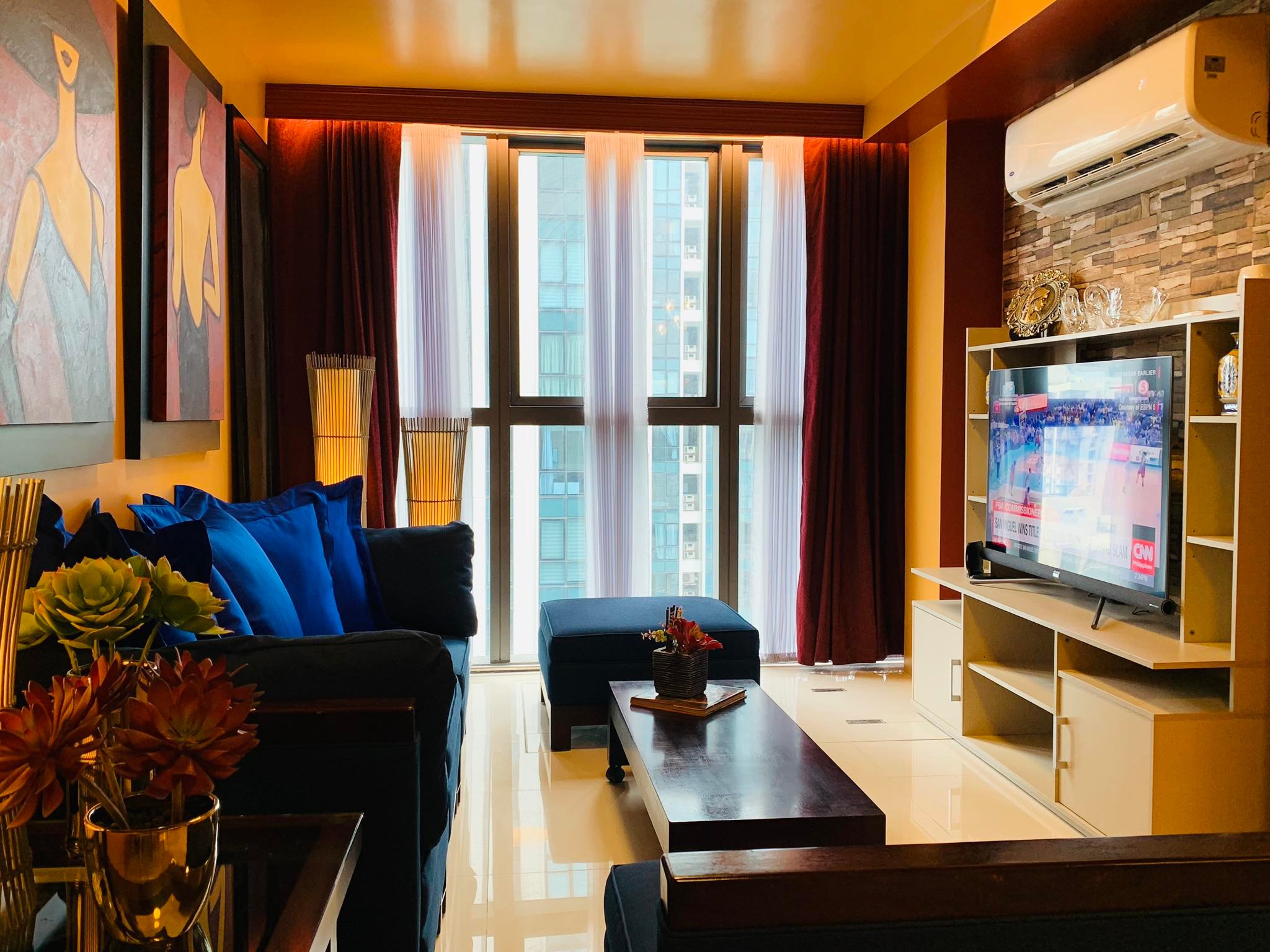 uptown ritz