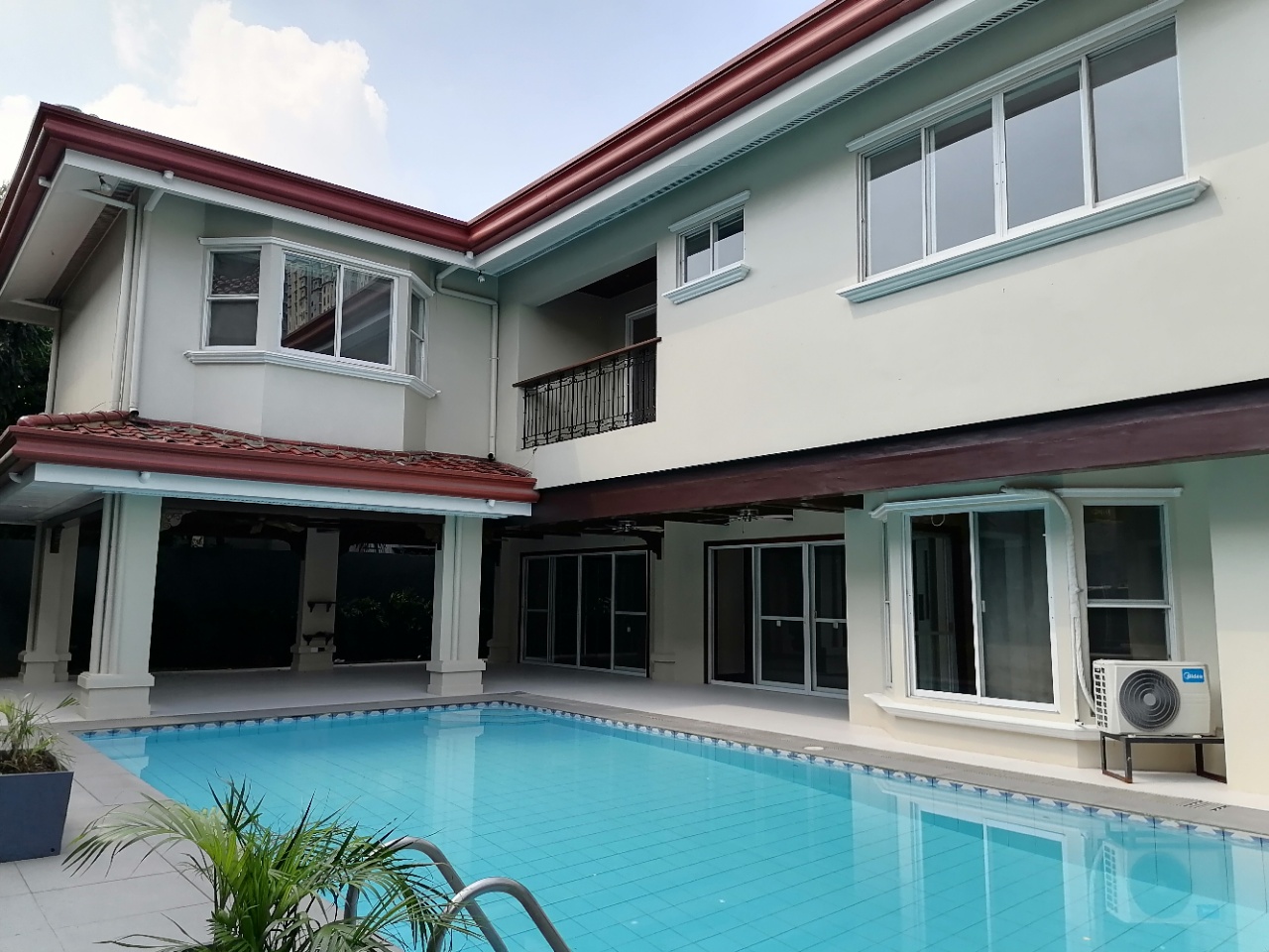 Dasma Village Makati