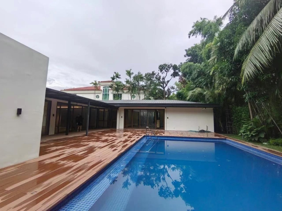 Villa For Rent in Urdaneta