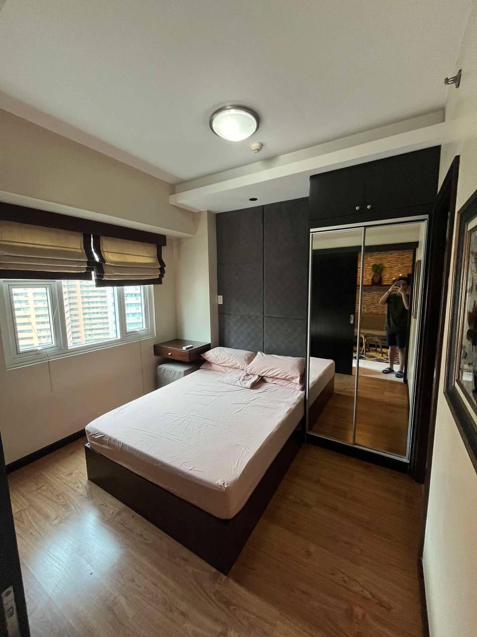 GATEWAY REGENCY STUDIOS