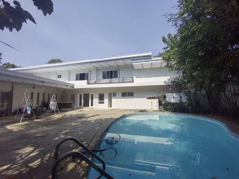 Villa For Rent in Dasmariñas