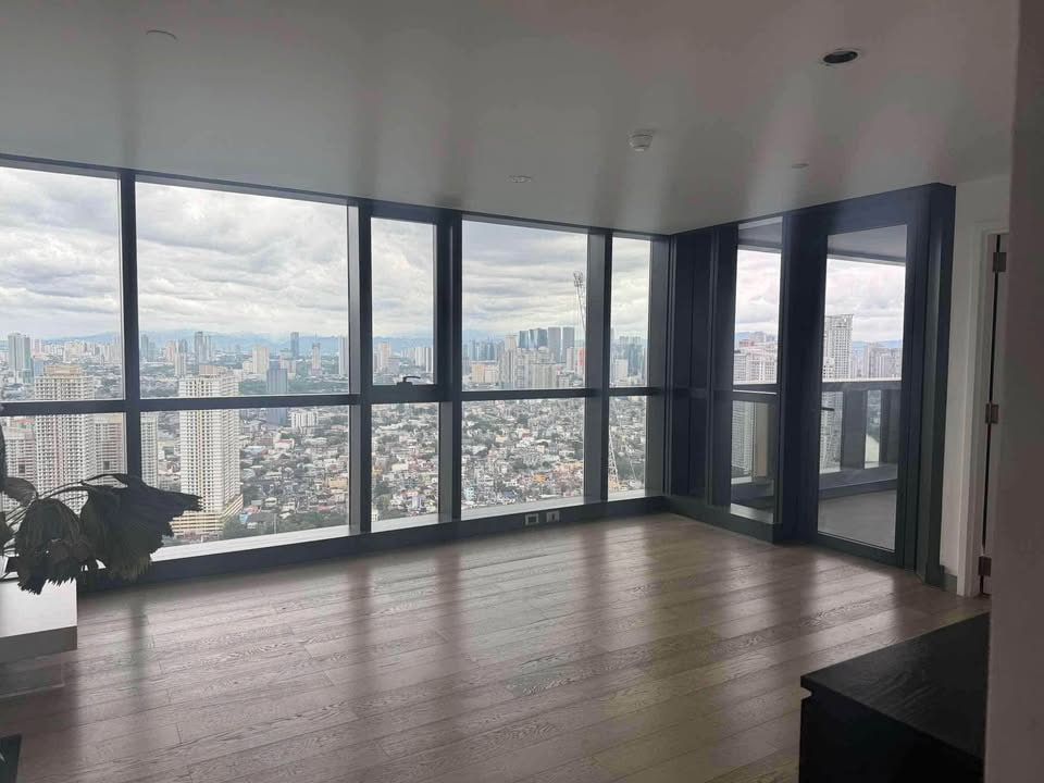 CENTURY SPIRE MAKATI