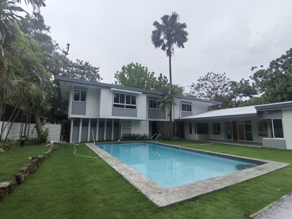 Villa For Rent in Dasmariñas