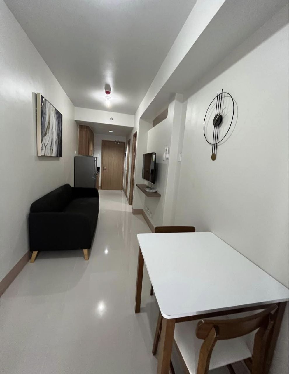 Apartment For Rent in Pasay Rotonda