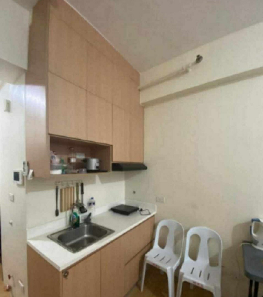 Condo For Rent in Malate