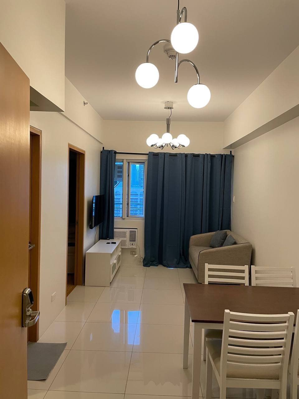 Condo For Rent in Bonifacio Global City