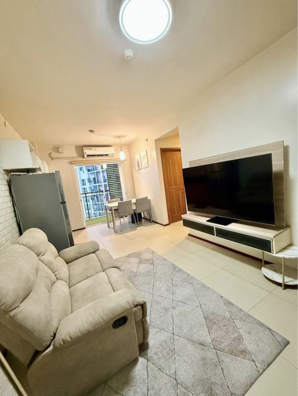 Apartment For Rent in Eastwood City