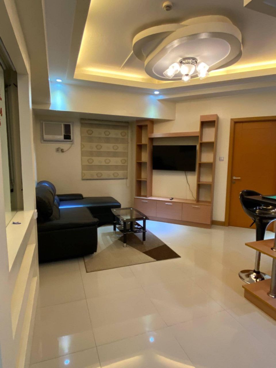 Apartment For Sale in Bonifacio Global City