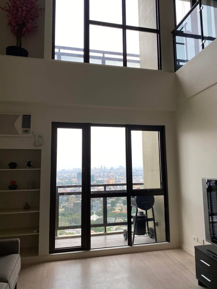 GRAND SOHO MAKATI