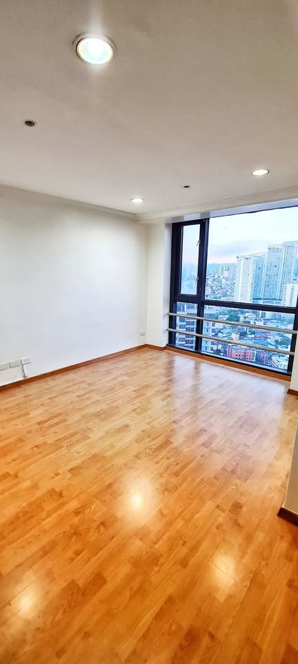 MAKATI PLACE HOTEL