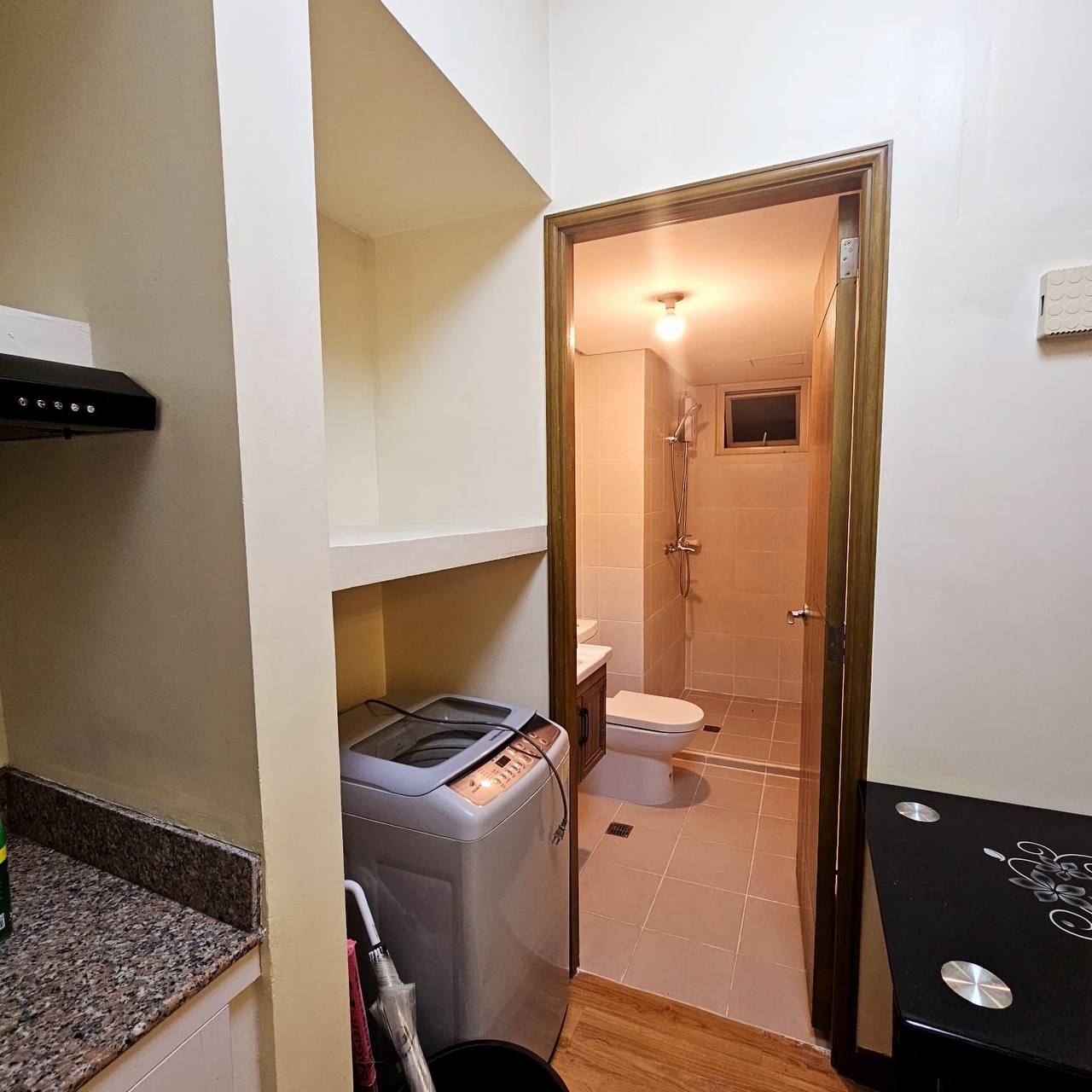 Condo For Rent in Pasay Rotonda