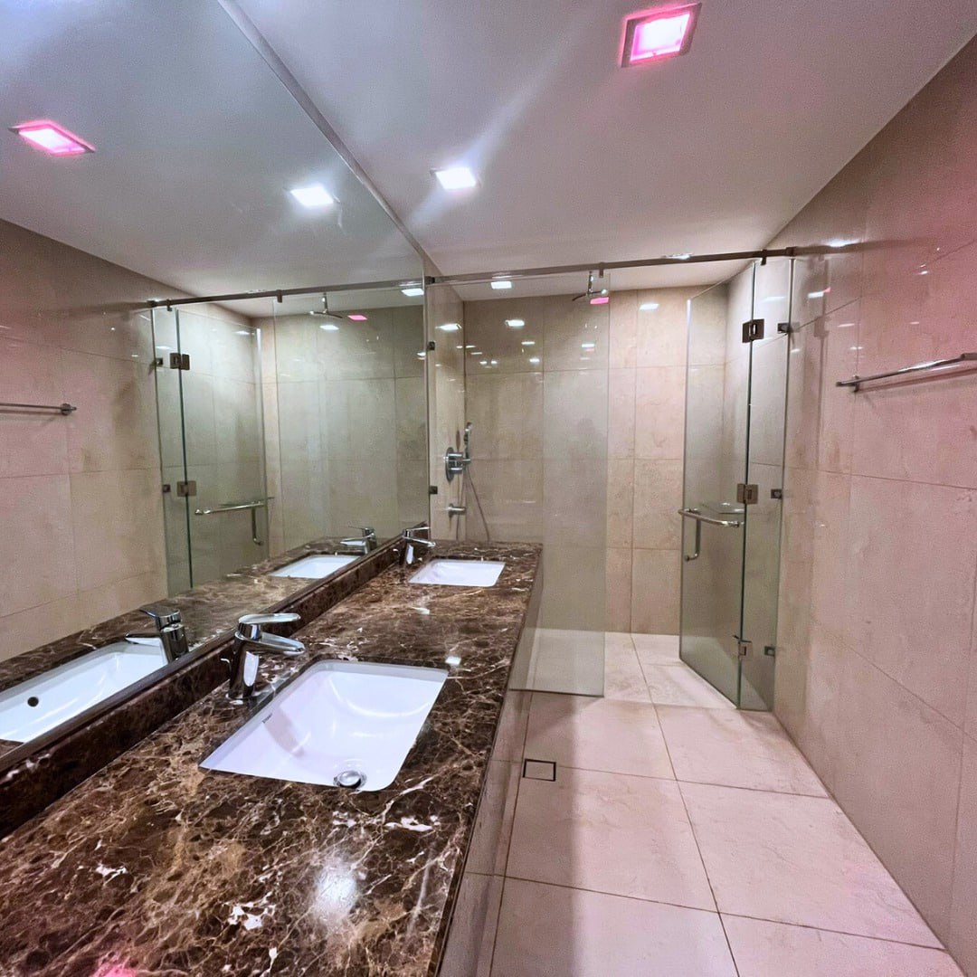 The Suites at One Bonifacio High Street