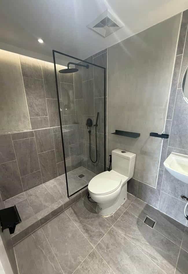 Apartment For Sale in Bonifacio Global City