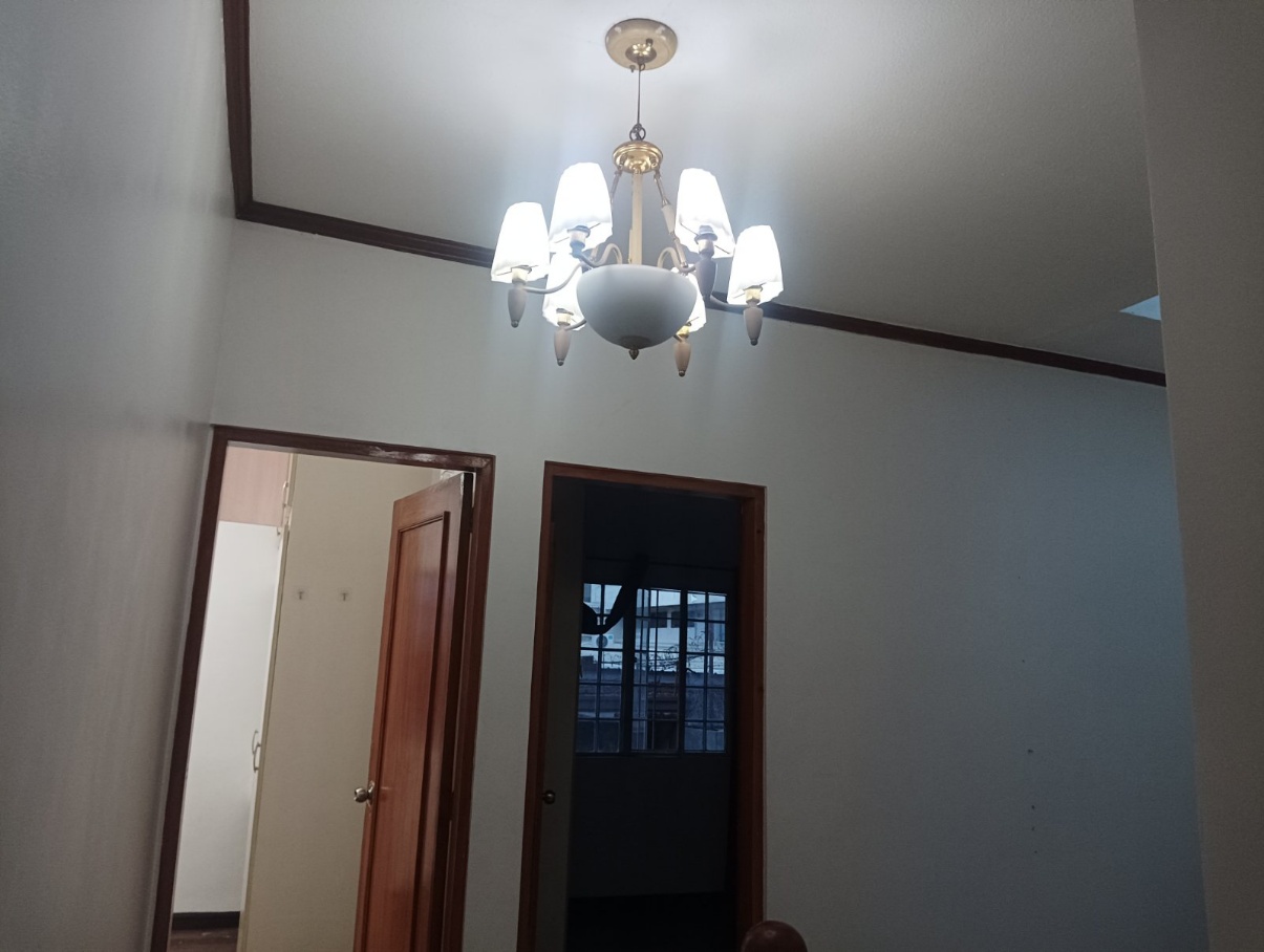 Villa For Rent in Tambo