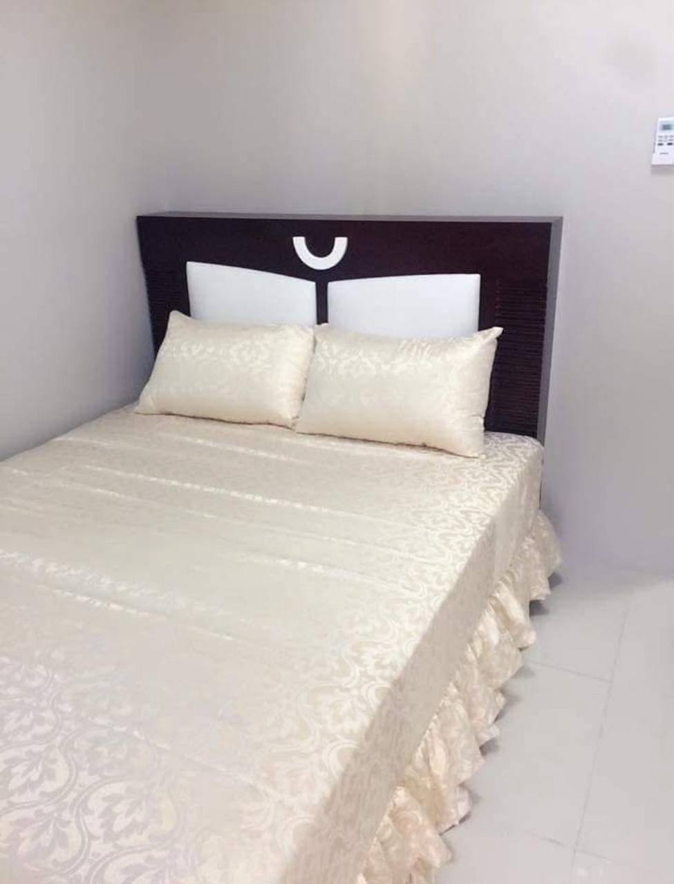 Apartment For Sale in Diliman