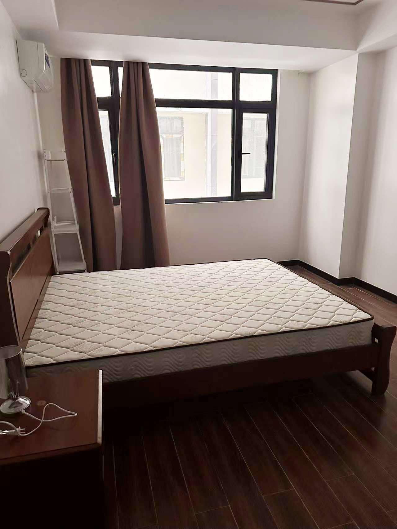 MARINA RESIDENCES 