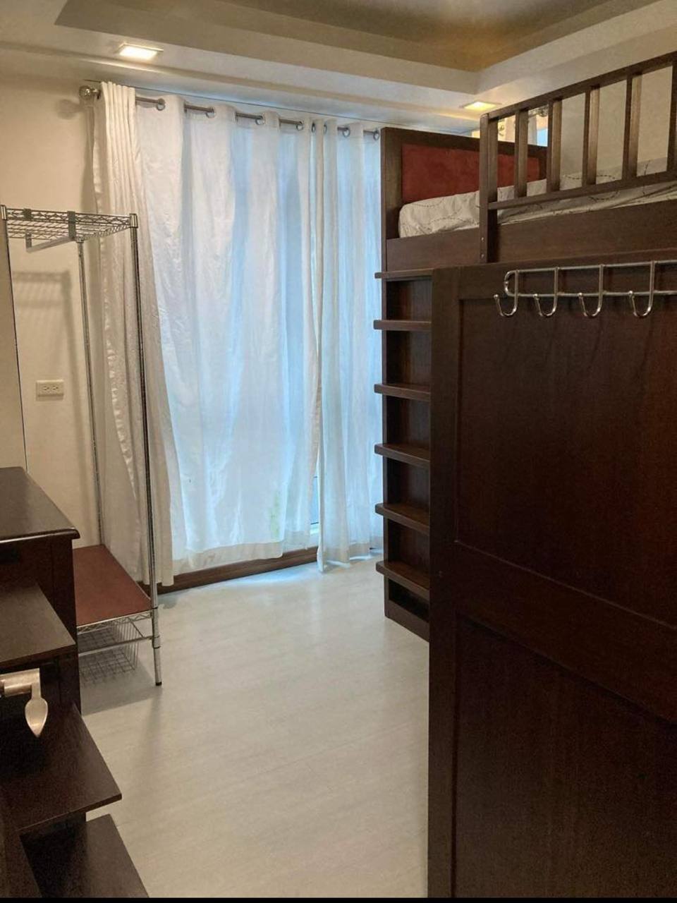 SAPPHIRE RESIDENCES