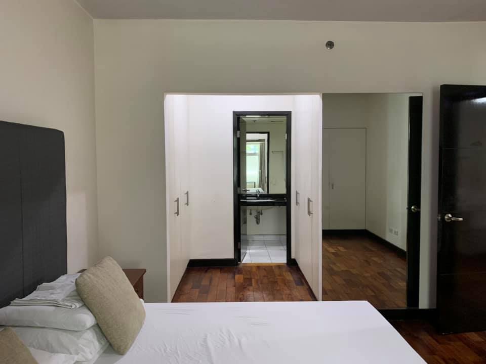 ONE SERENDRA