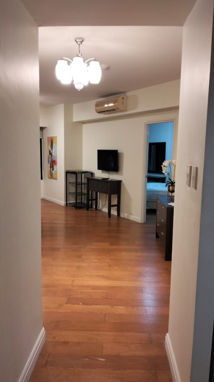 ONE ROCKWELL EAST