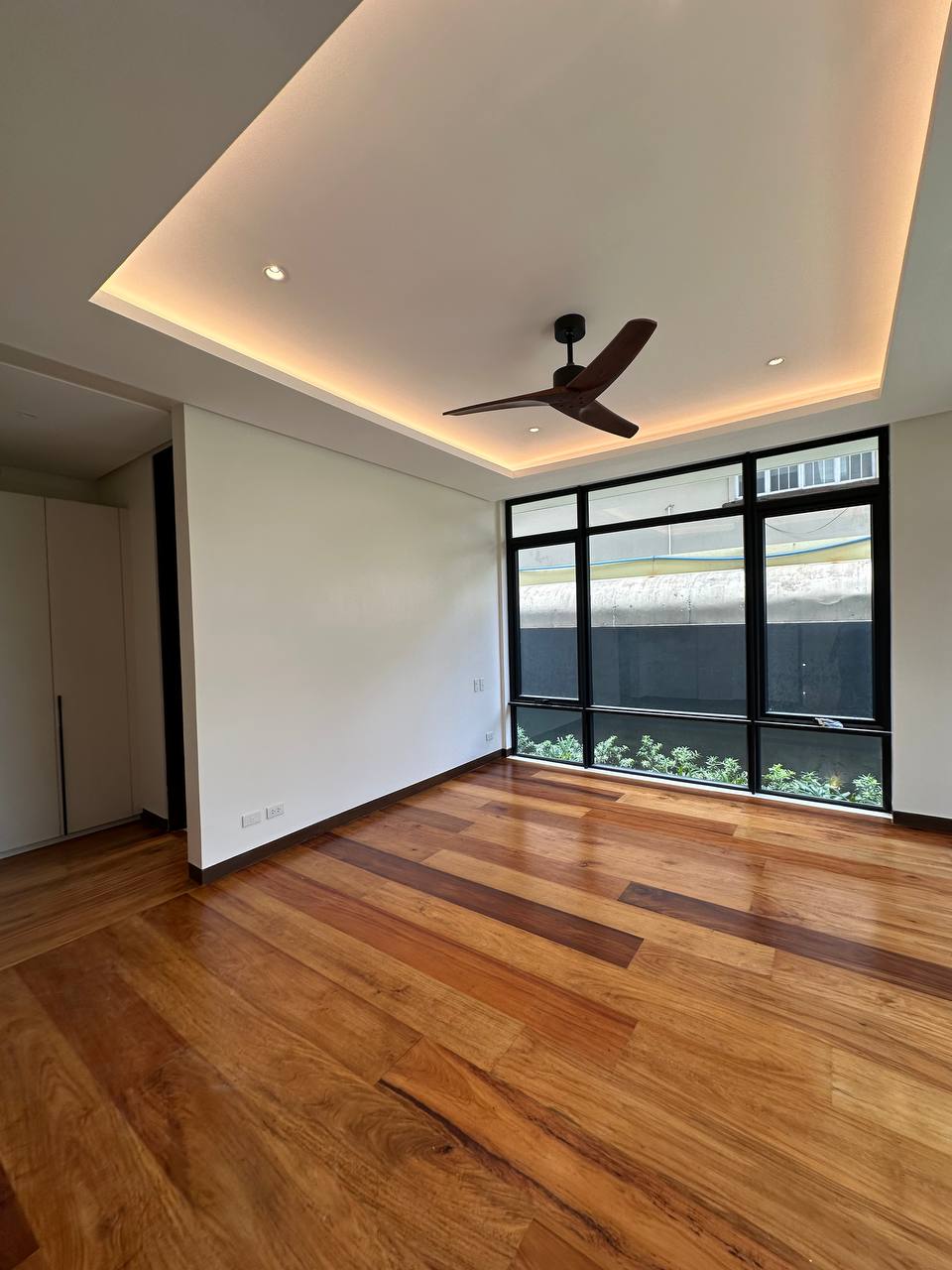 BALITOC ST AYALA ALABANG VILLAGE