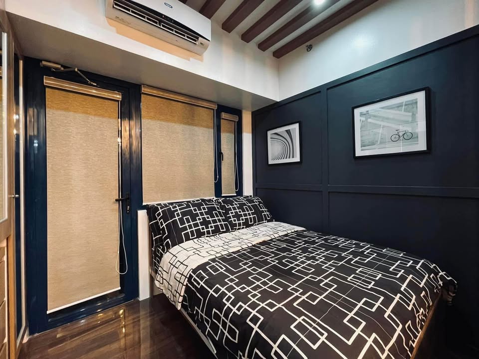AIR RESIDENCES