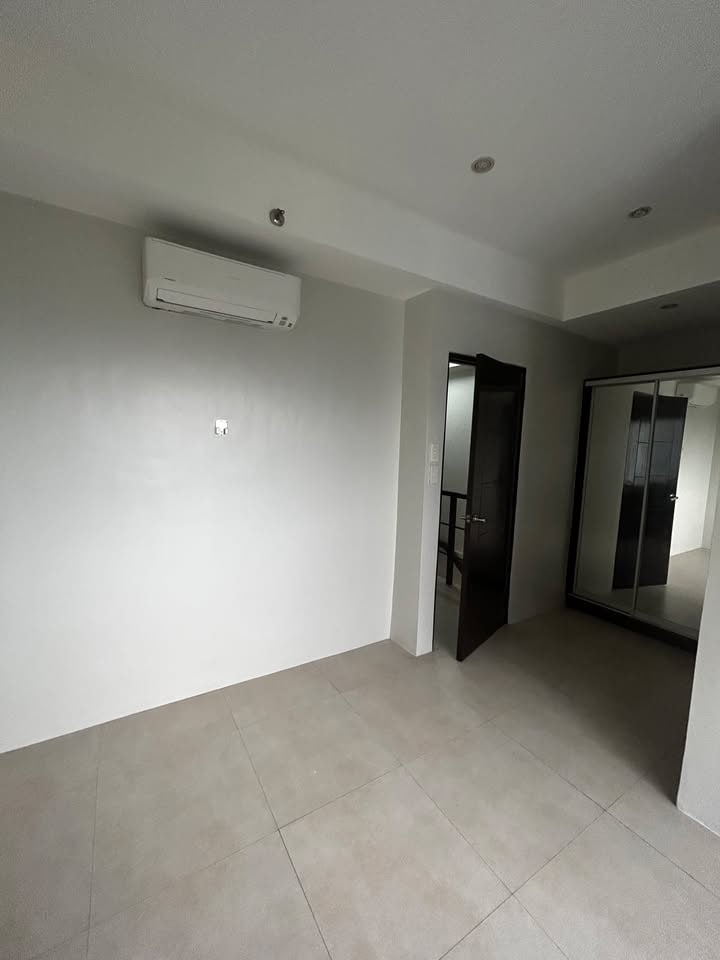 Condo For Rent in Bonifacio Global City