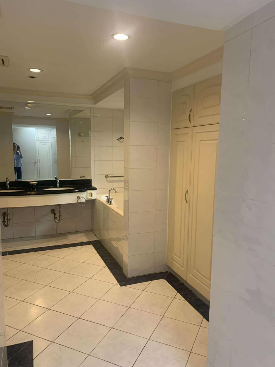 The Forbes Tower Condominium