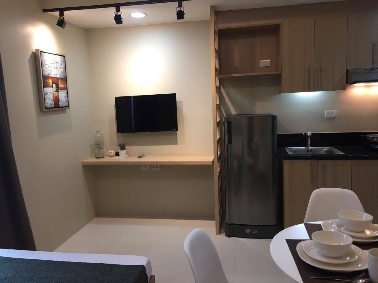 Apartment For Sale in Salcedo Village