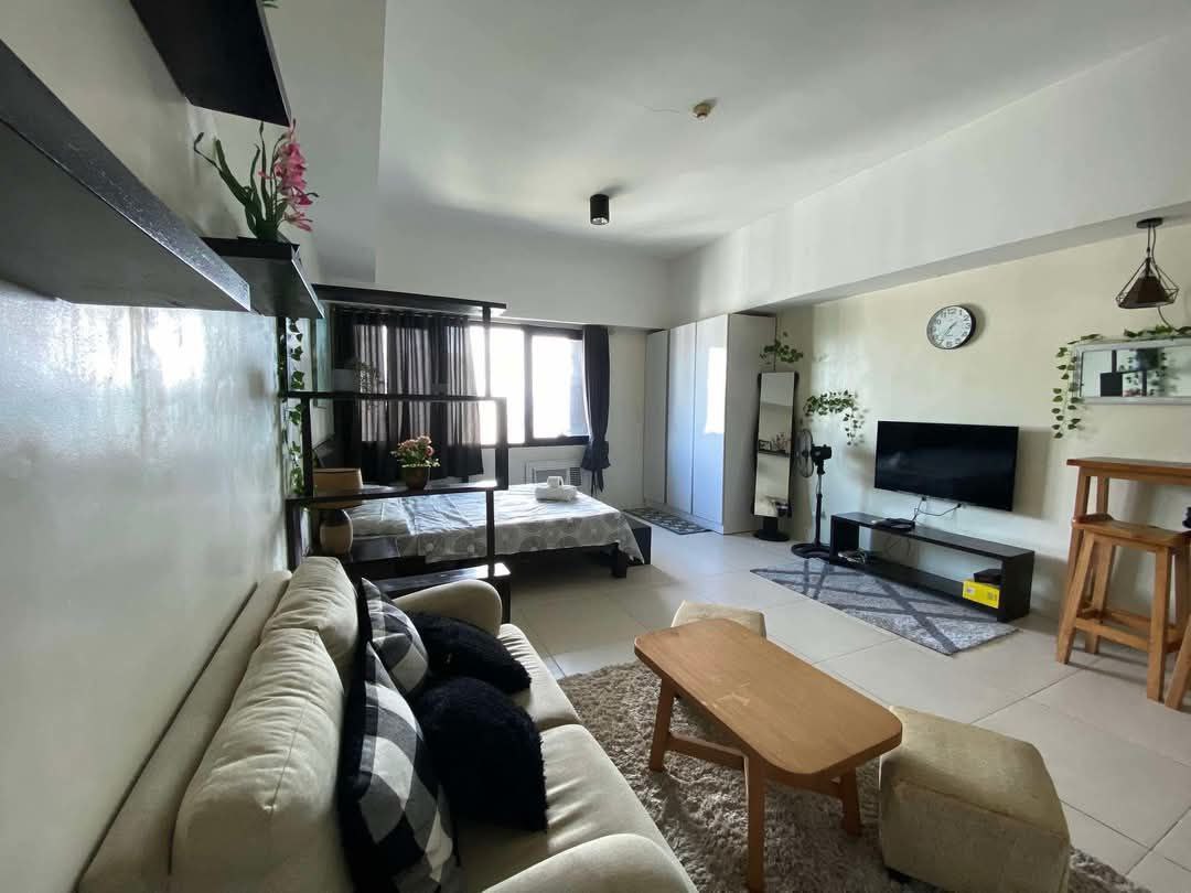 Apartment For Rent in Bonifacio Global City
