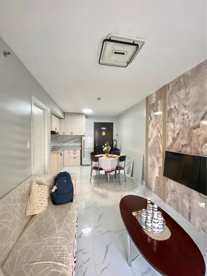 Apartment For Sale in Bonifacio Global City