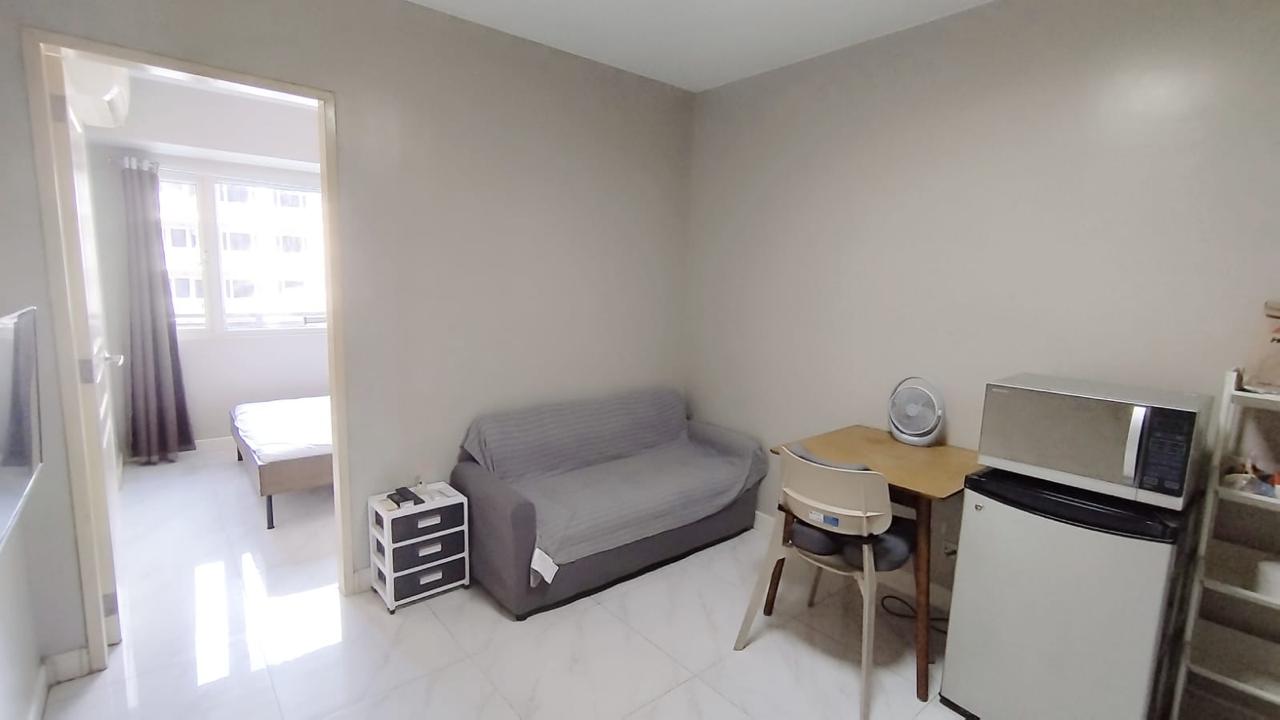 Monarch Parksuites