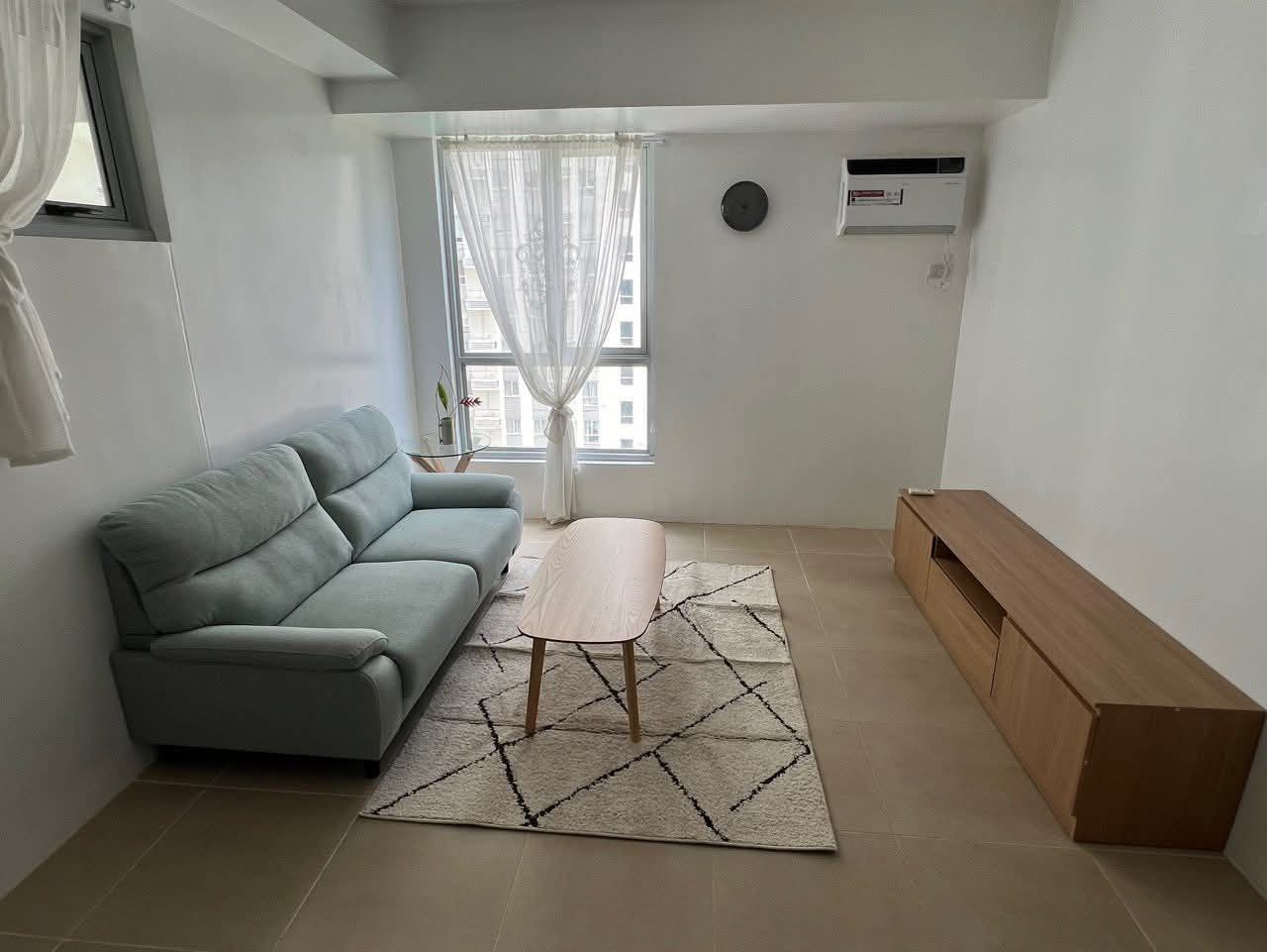 Apartment For Rent in Bonifacio Global City