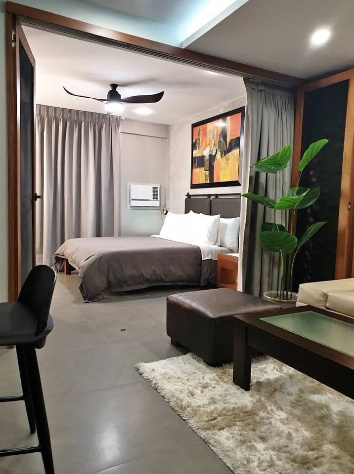 Condo For Rent in Poblacion