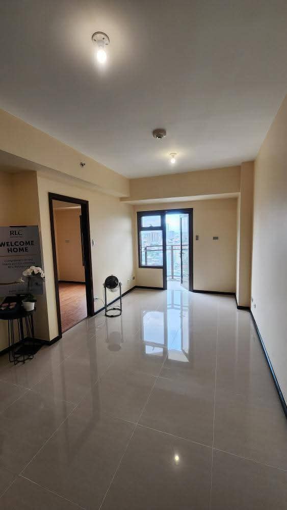 Apartment For Sale in F.B Harisson
