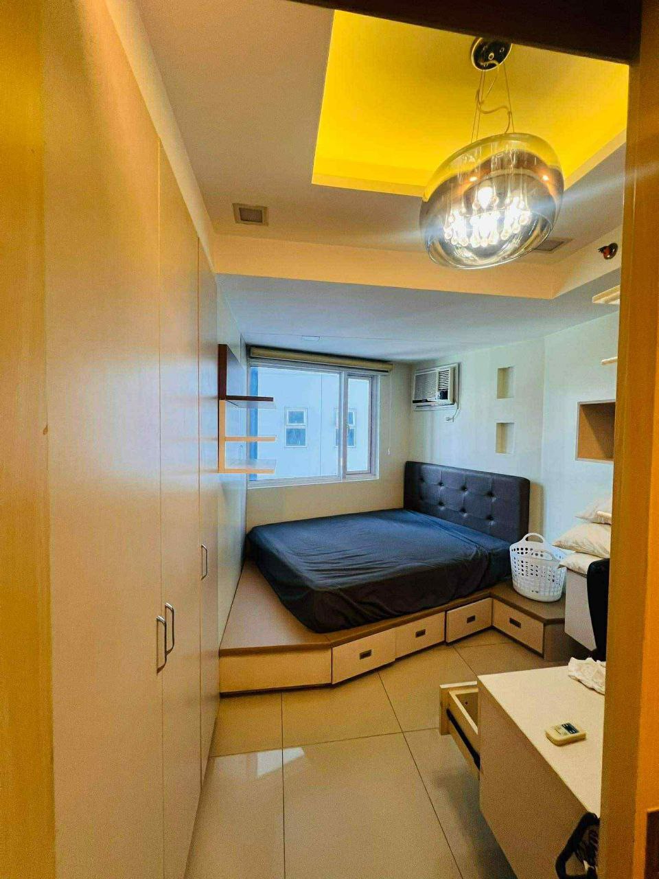 Condo For Rent in Bel-Air