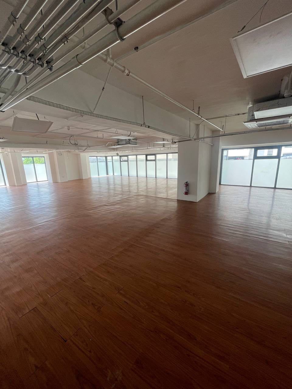 Office For Rent in Tambo
