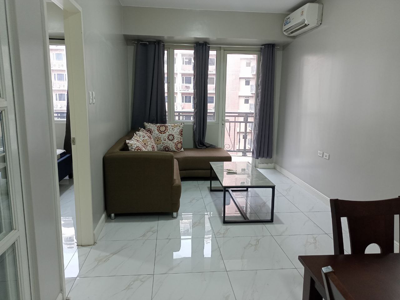 Monarch Parksuites