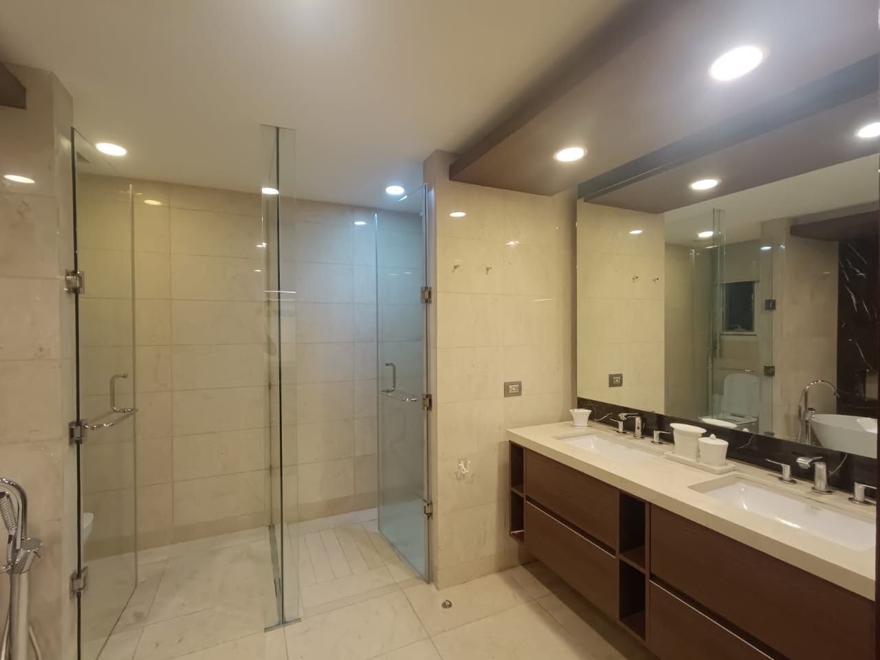 Condo  For Rent in Poblacion