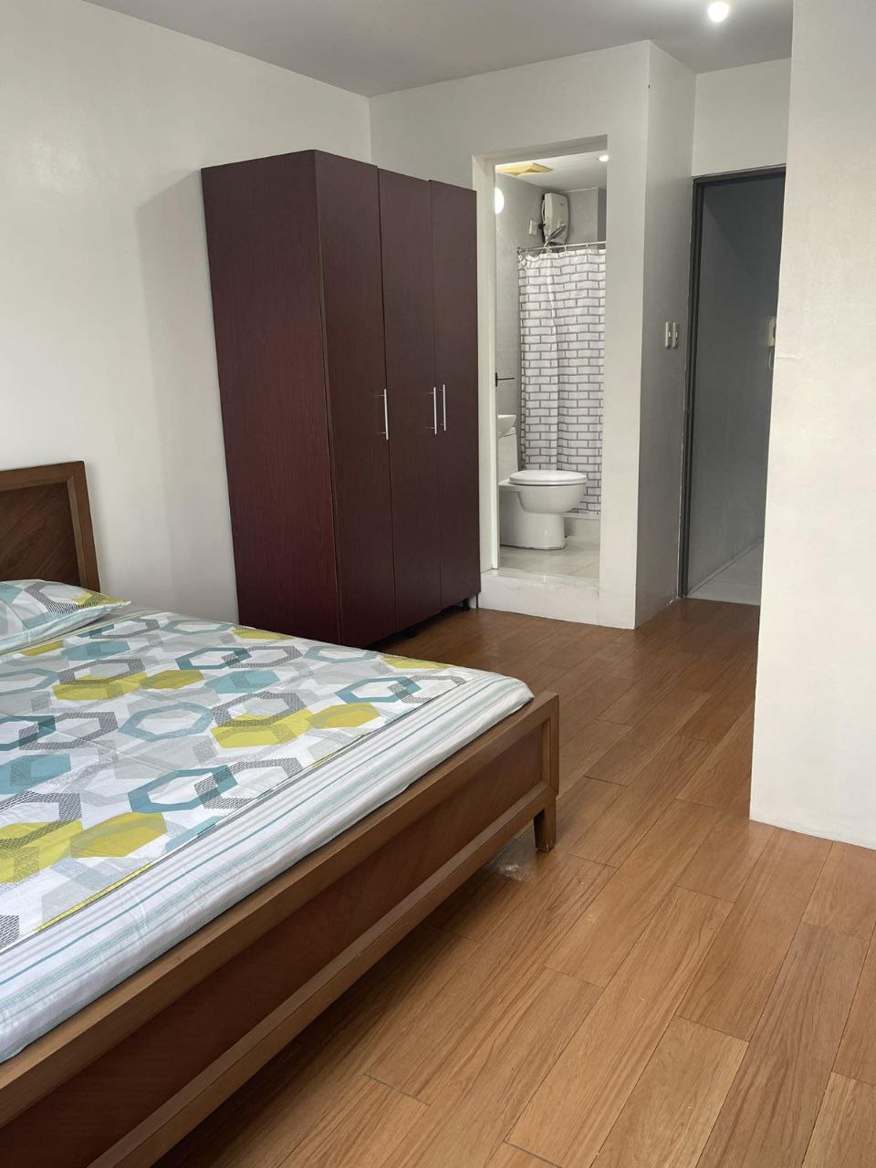 Condo For Rent in Malate