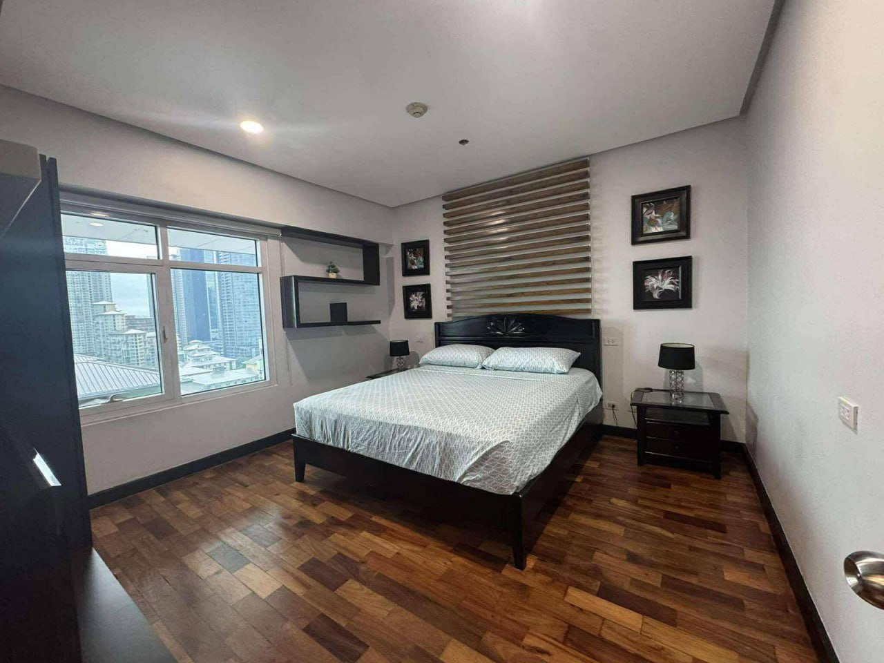 ONE SERENDRA