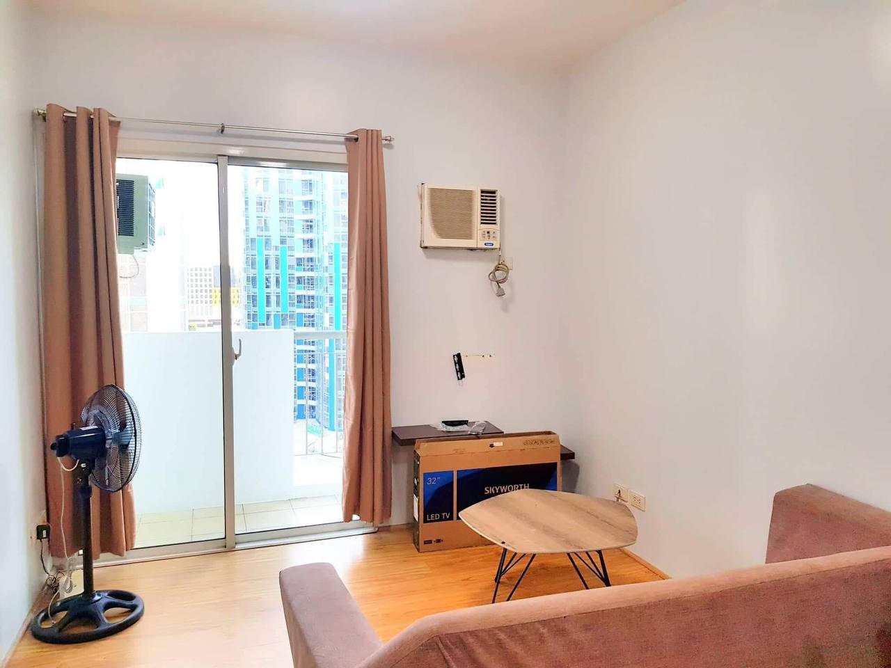 Condo For Sale in F.B Harisson