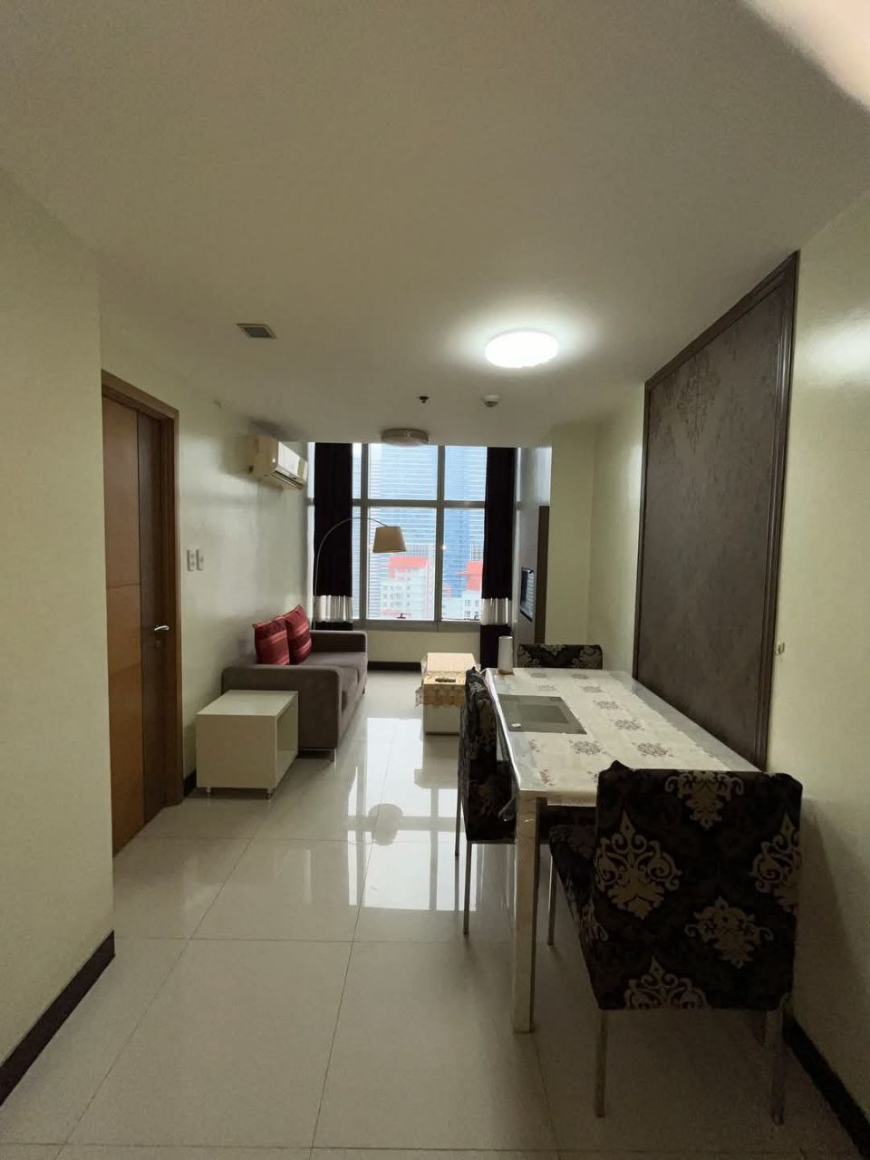 ONE CENTRAL CONDOMINIUM