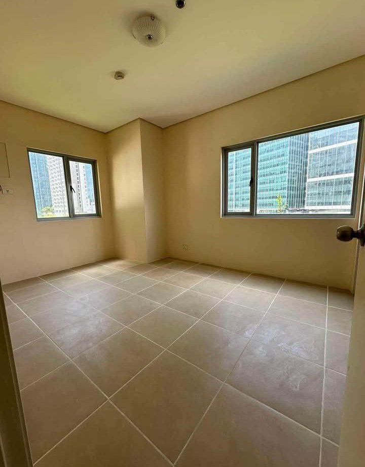 AVIDA TOWERS BGC 34TH STREET