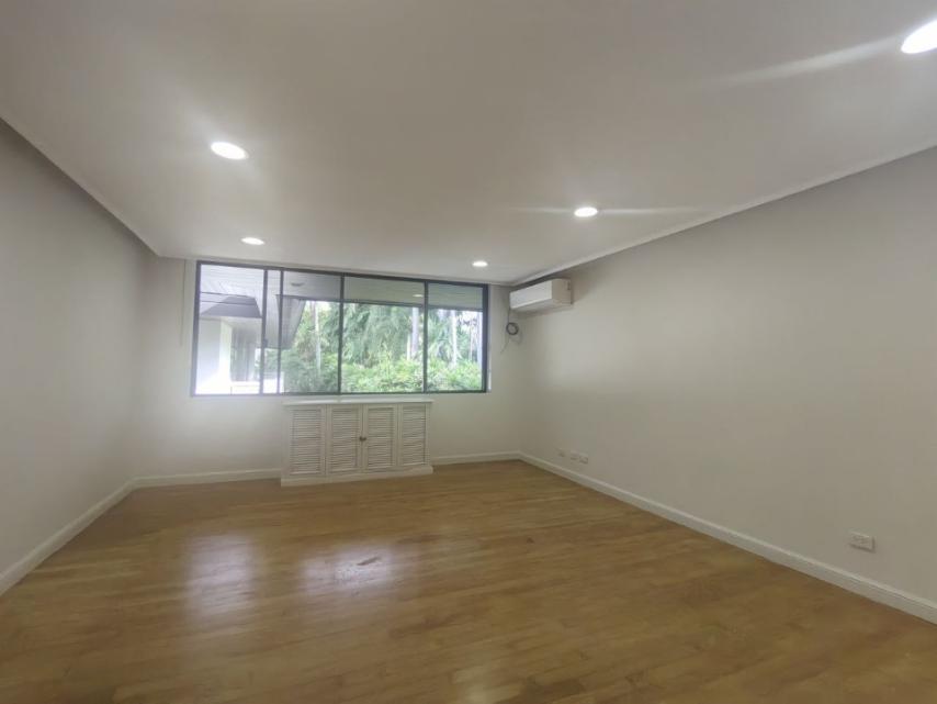 Apartment For Rent in Dasmariñas
