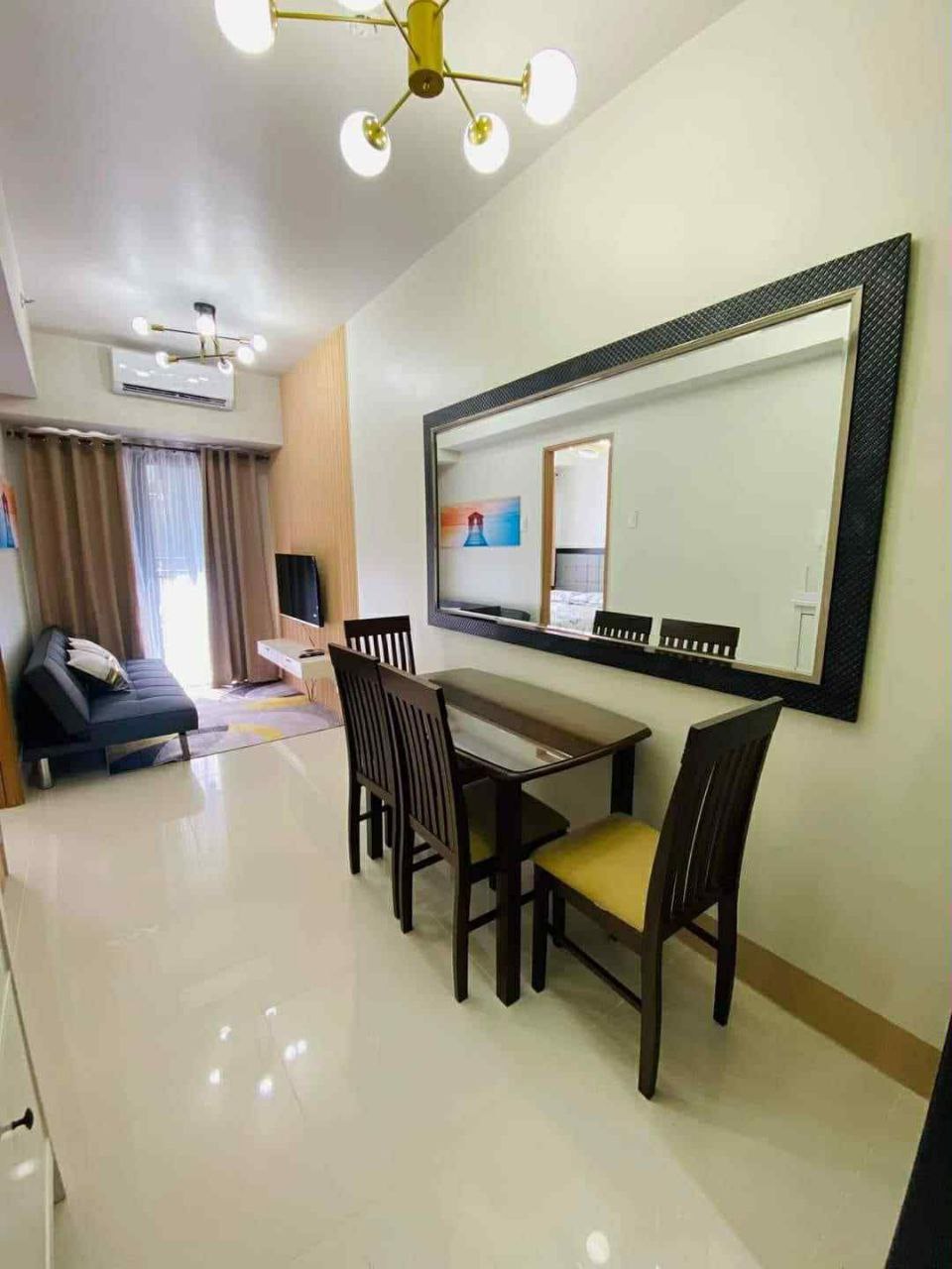 Apartment For Sale in Pasay Rotonda
