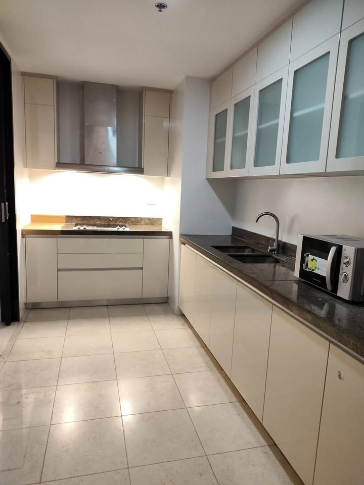 Apartment For Rent in Bonifacio Global City